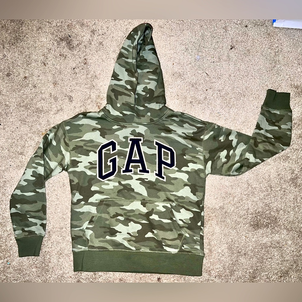Youth Gap Hoodie size 12 (XL)